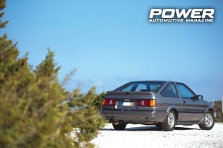 Power Classic: Toyota Corolla AE86 1.6 16v